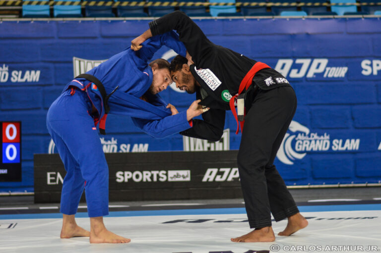 Benefícios Jiu-Jitsu: ...